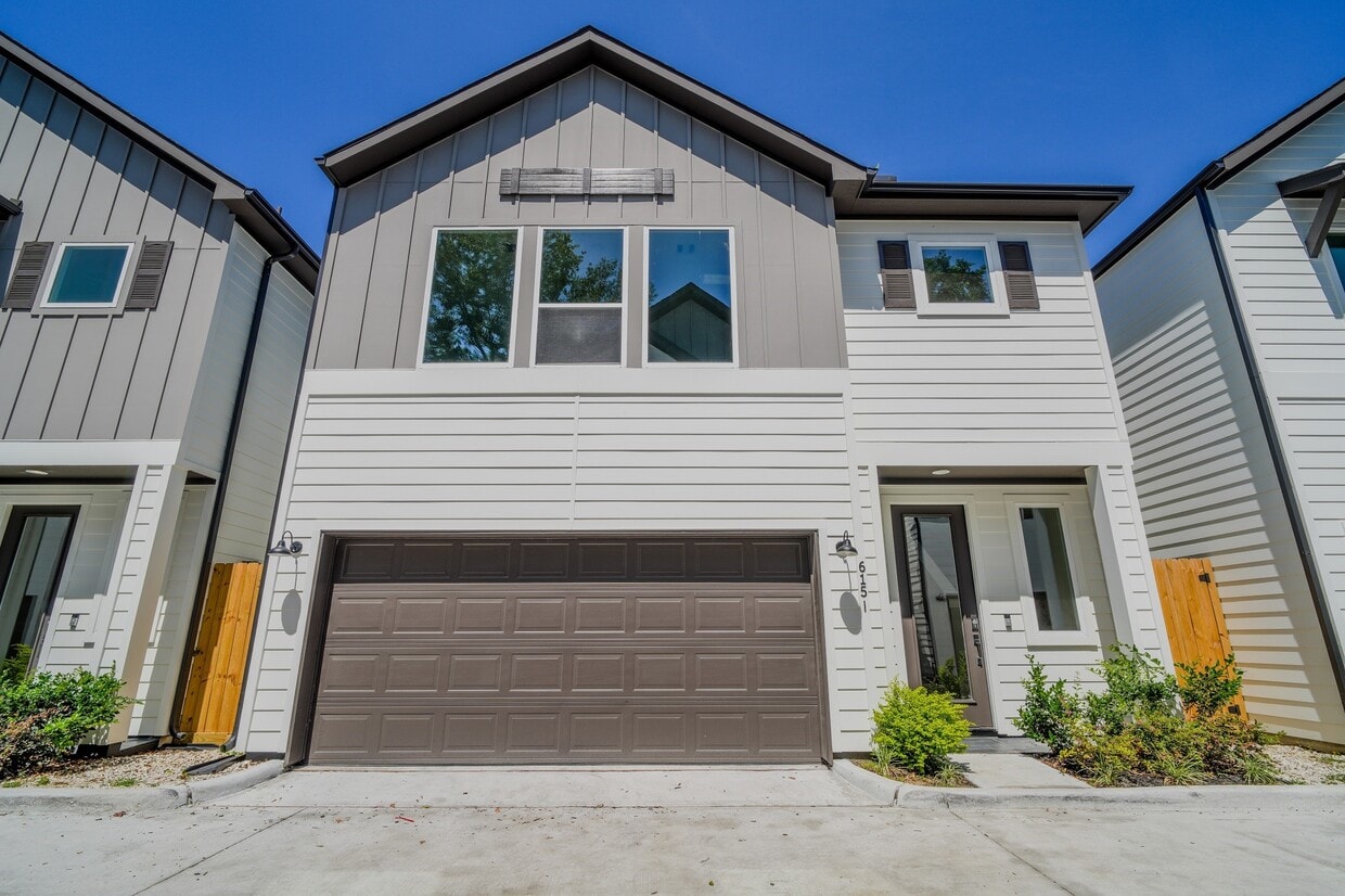 Foto principal - 615 Northew St