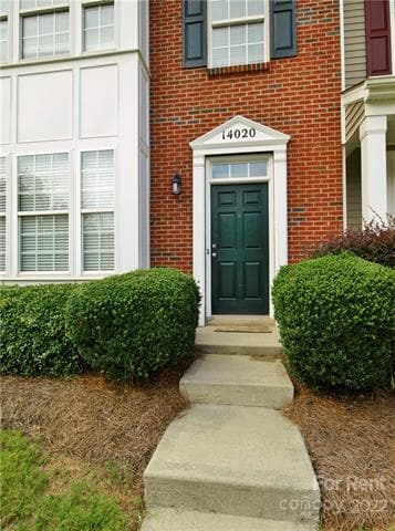 Building Photo - 14020 Lyon Hill Ln