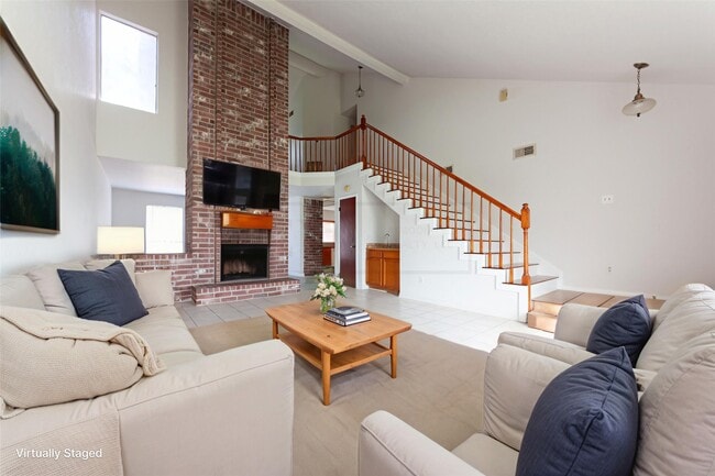 Foto del edificio - 1722 Foxlake Dr