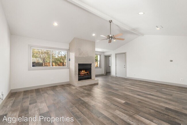 Foto del edificio - 3 br, 2 bath House - 1419 Holik