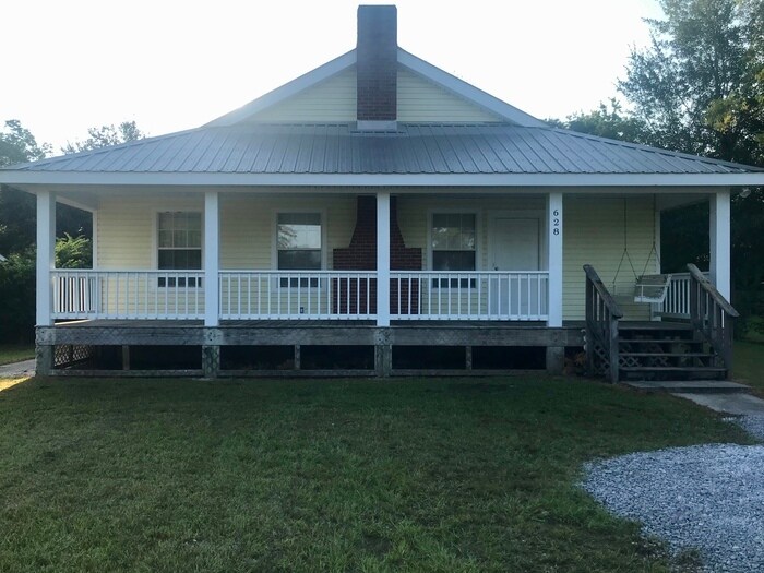 Newly remodeled home for new family House Rental in Waveland, MS