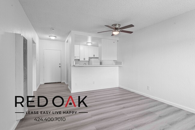 Building Photo - ~1 Month FREE~ Marvelous, One Bedroom with...