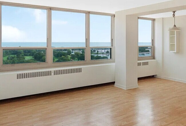 Foto del edificio - 3950 N Lake Shore Dr