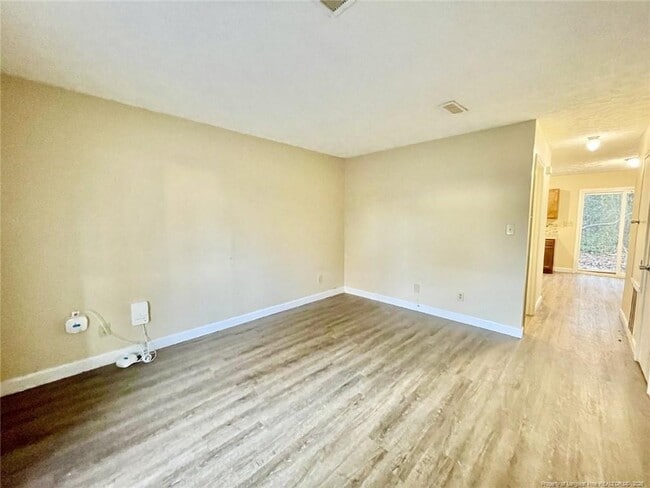 Building Photo - 5846 Aftonshire Dr