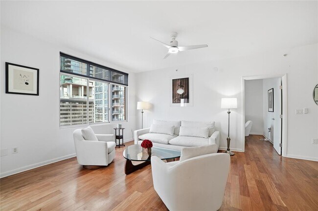 Foto del edificio - 54 Rainey St
