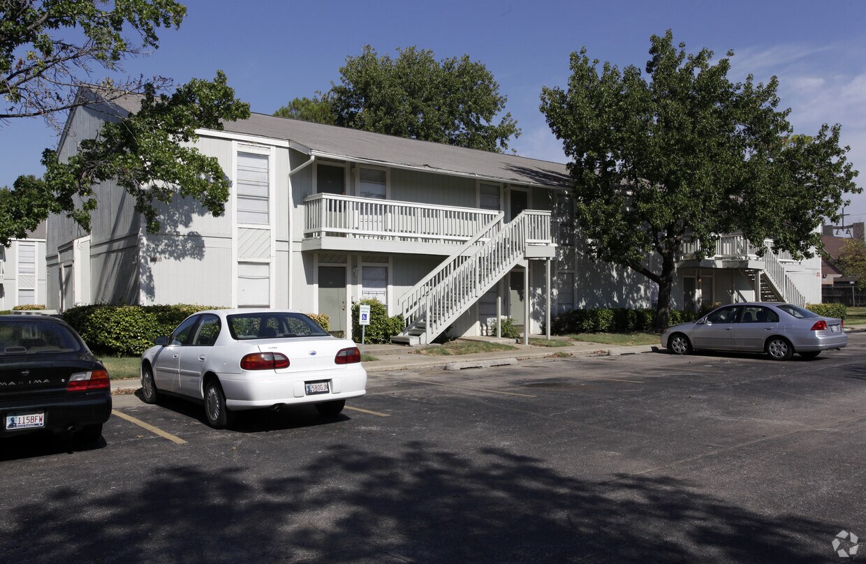 Hadley Square Apartments Tulsa, OK