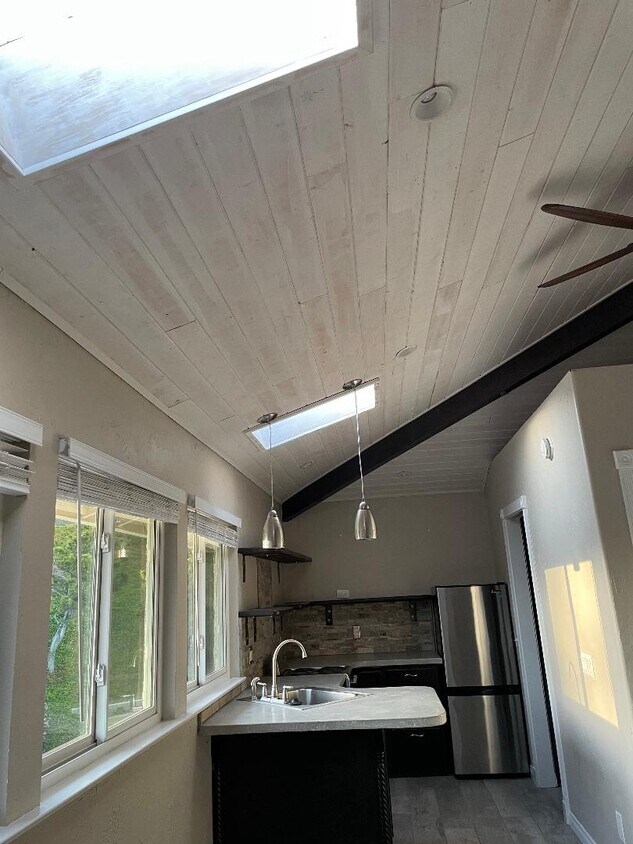 1357 Corte Entrada Unit Studio, Thousand Oaks, CA 91360 Apartments in