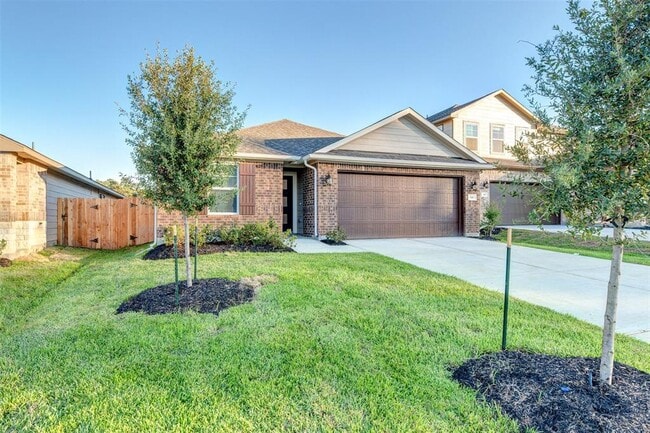 Building Photo - 343 Forest Heights Ln