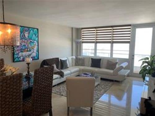 Building Photo - 3725 S Ocean Dr