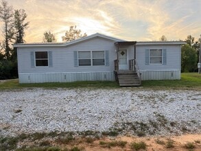 Building Photo - 1008 Co Rd 130