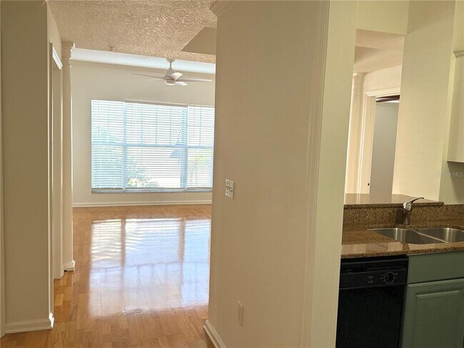 Foto del edificio - 800 S Dakota Ave