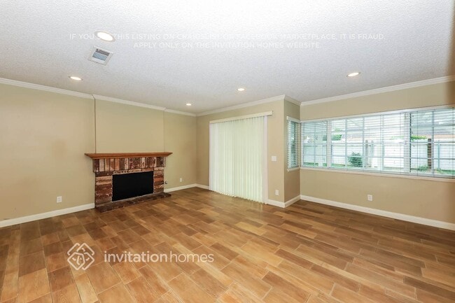 Building Photo - 11341 Rancho La Brea Dr