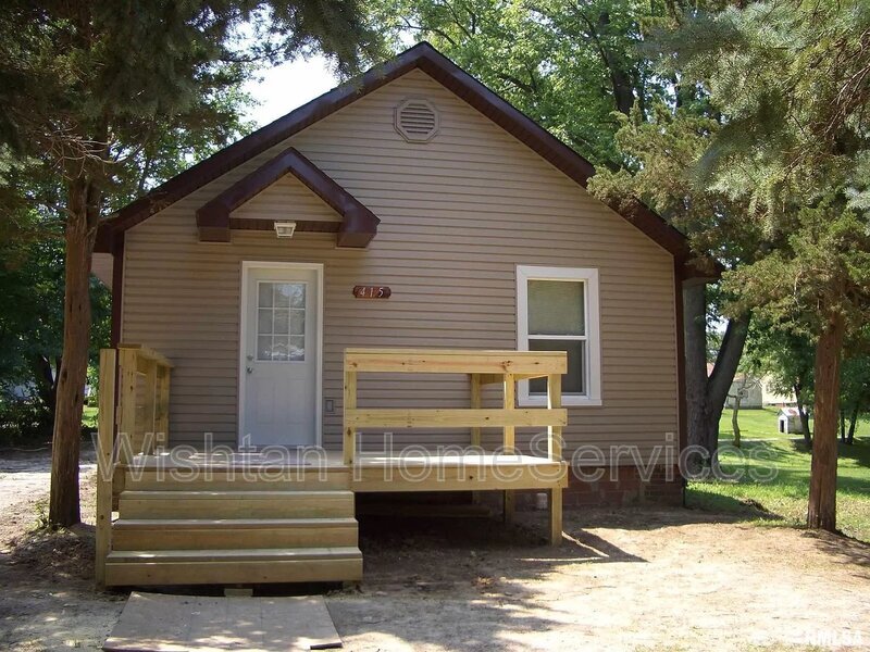415 W Orchard Dr, IL 61455 House Rental in IL