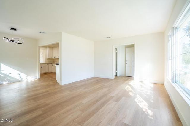 Foto del edificio - 2943 Los Olivos Ln