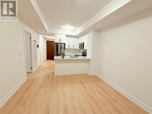 Building Photo - 3240 William Coltson Ave