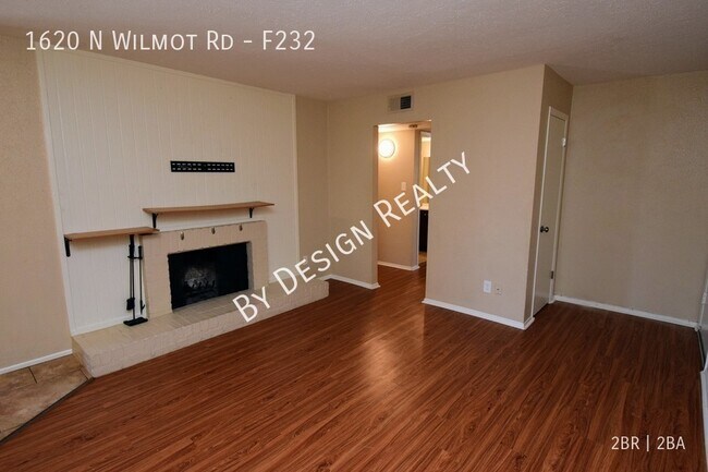 Building Photo - Updated - The Monaco Condos 2 Bed 1.5 Bath...