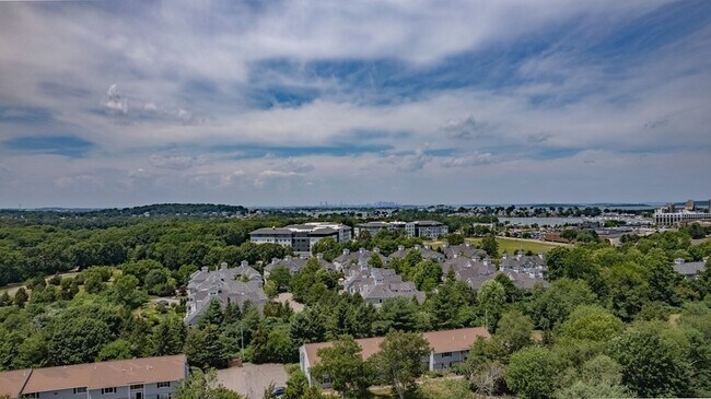 Foto del edificio - 12 Beal's Cove Rd