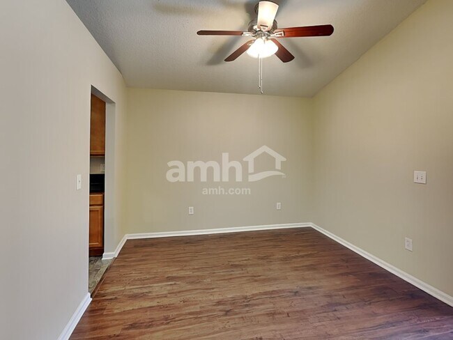 Building Photo - 160 Old Hickory Forest Rd