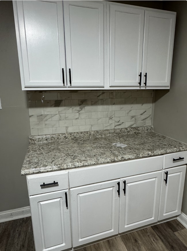 Building Photo - 3623 Parrish Ave