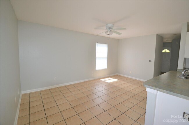 Building Photo - 4093 Mica Ave