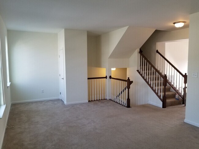 Foto del edificio - Large, Luxury, Garage Townhome in Hockessi...