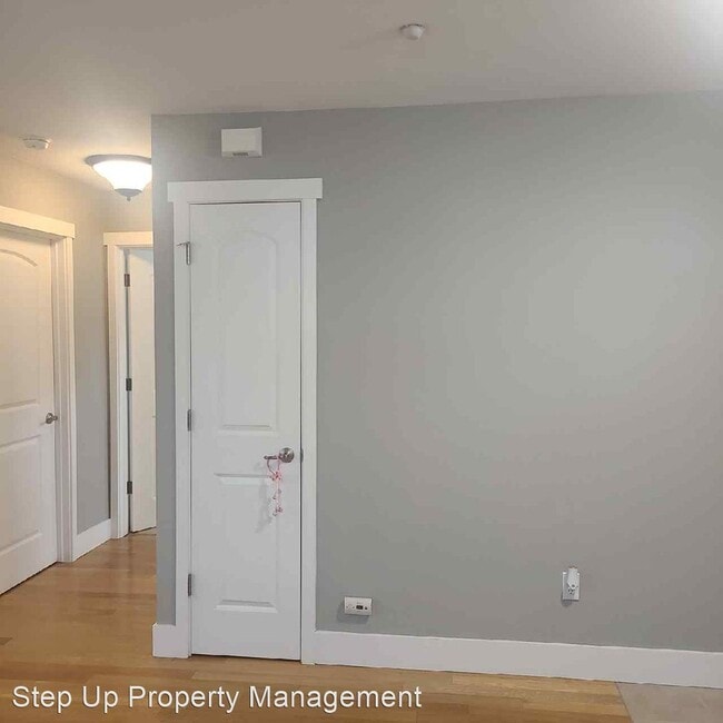 Building Photo - 2 br, 2 bath House - 97 Woodside Dr.
