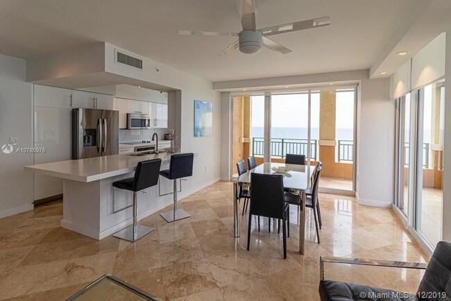 Building Photo - 2080 S Ocean Dr