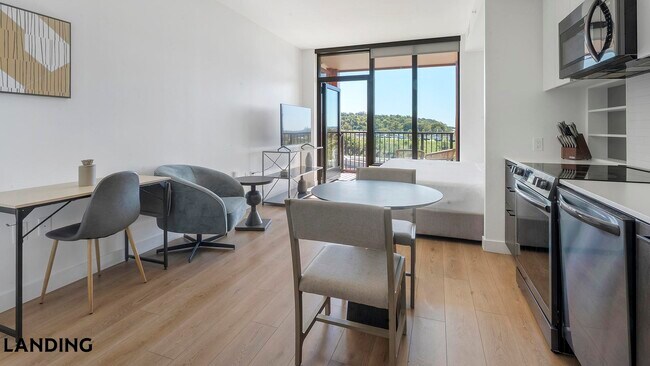 Foto del edificio - 632 Howard Rd SE