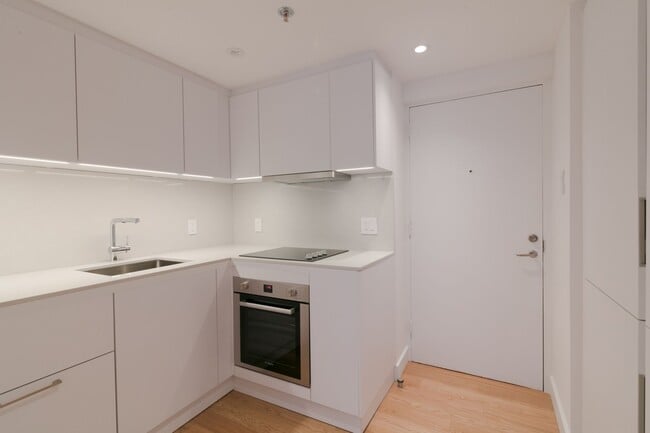 Photo du bâtiment - 3455 Rue Aylmer