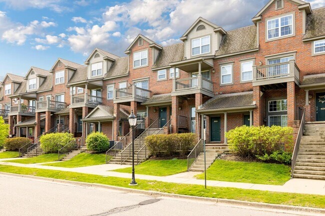 Building Photo - 2920 Barclay Way