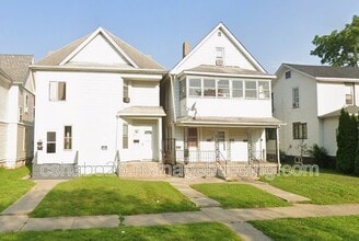 Building Photo - 219 N Washington Ave