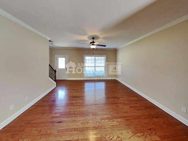 Building Photo - 3614 Genoa Drive