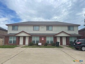 Building Photo - 2712 Vernice Loop