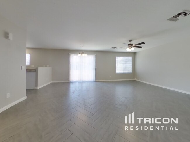 Foto del edificio - 14811 Pablo Street El Mirage AZ