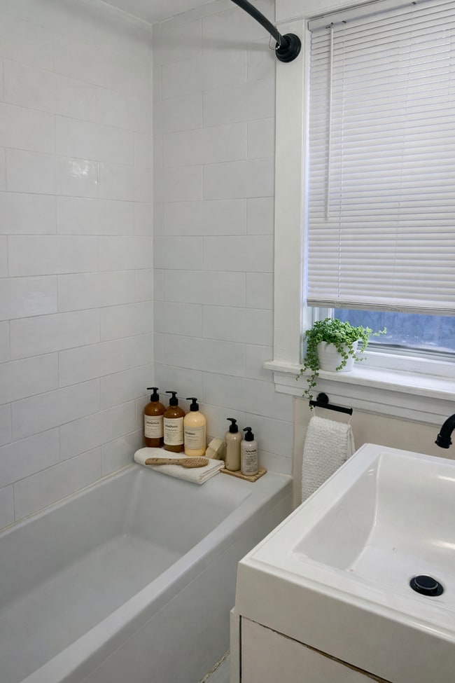 Photo for reference only. This is a semi-furnished unit only. Please click more to see actual photos - 2224 Miami St