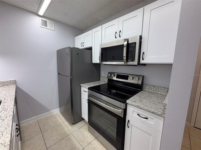 Foto del edificio - 3921 SW 34th St