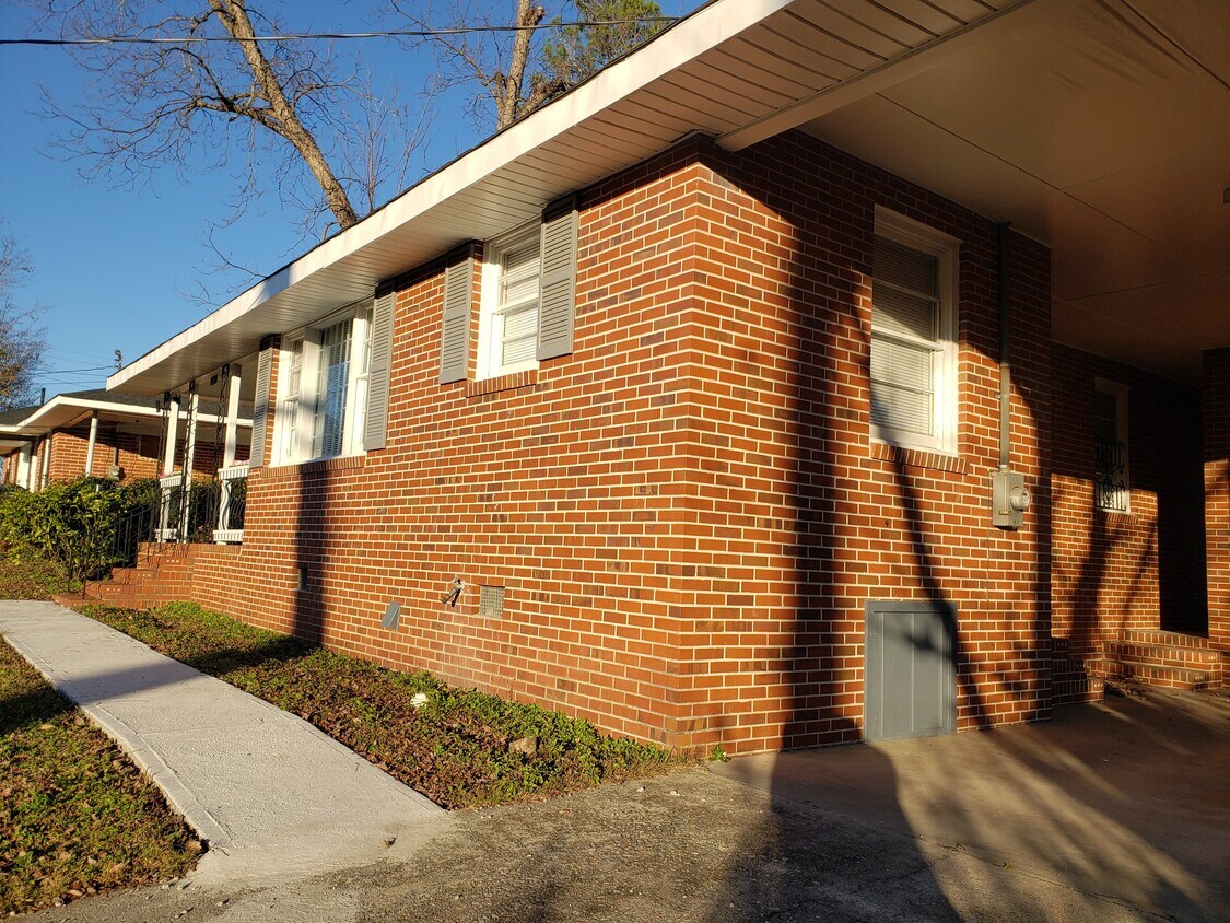 Foto principal - 3710 N Lyons St