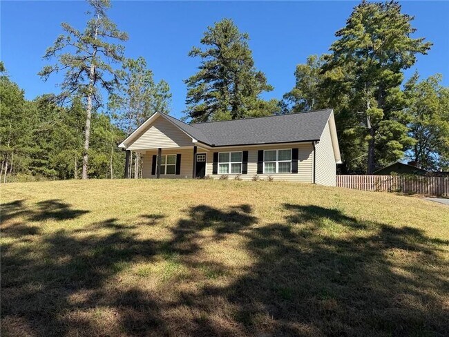 Foto del edificio - 635 Ben Higgins Rd