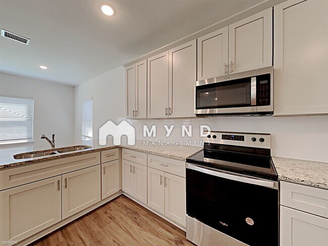 Building Photo - 3 br, 2.5 bath House - 107 Dartmouth Ave