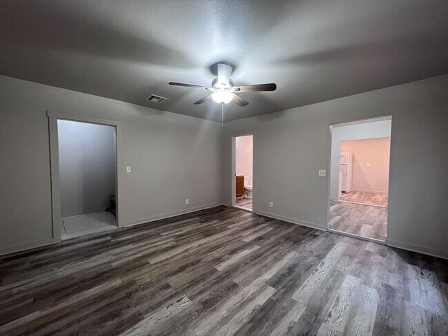 Foto del edificio - Adorable 1 bedroom Studio duplex