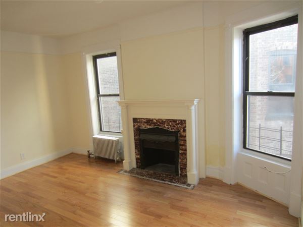 Building Photo - 1040 Bergen St