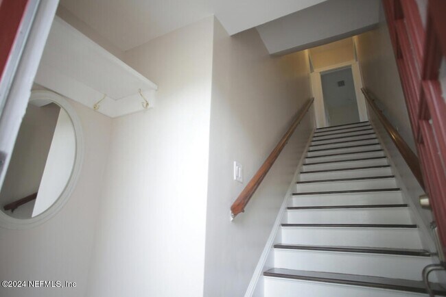 Building Photo - 78 Riberia St