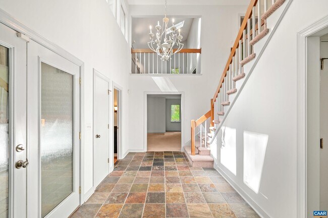 Foto del edificio - 501 Rookwood Pl