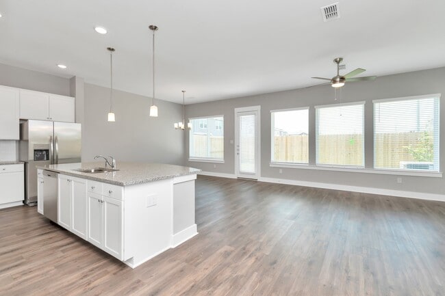 Building Photo - 2726 Ruhman Flds Dr