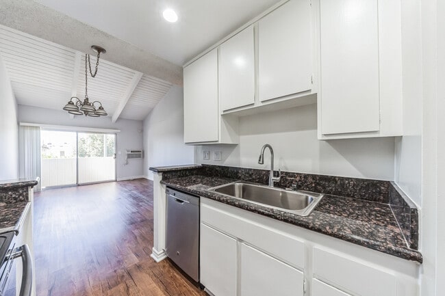 Foto del edificio - Woodbriar Apartments