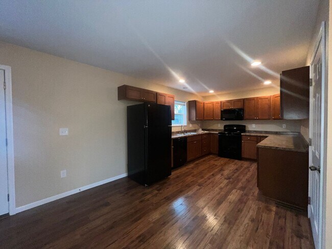 Foto del edificio - 3 Bedroom Duplex