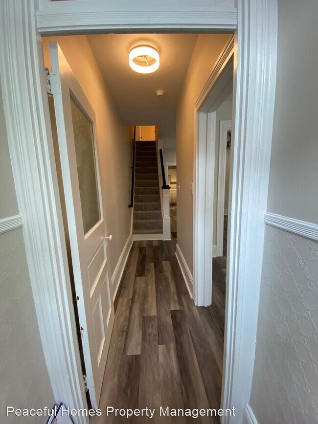 Foto del edificio - 3 br, 2 bath House - 503 W Vine St