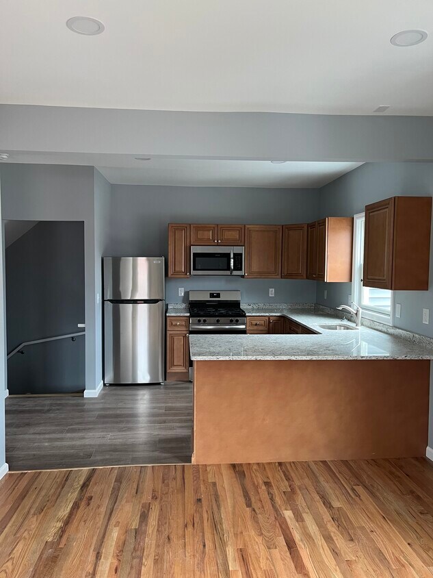 Cocina con encimera de granito - 41 Henry St