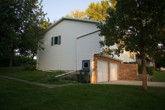 Building Photo - 15468 250th Ave