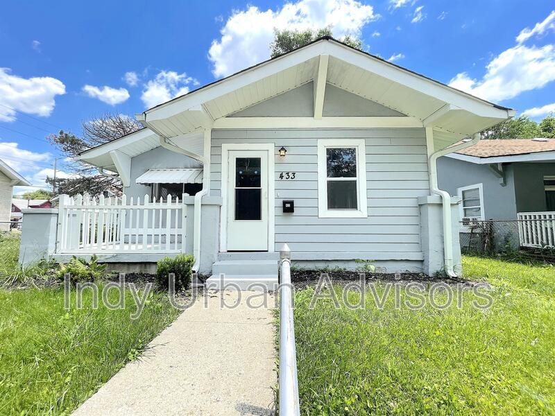 Primary Photo - 433 N Bradley Ave